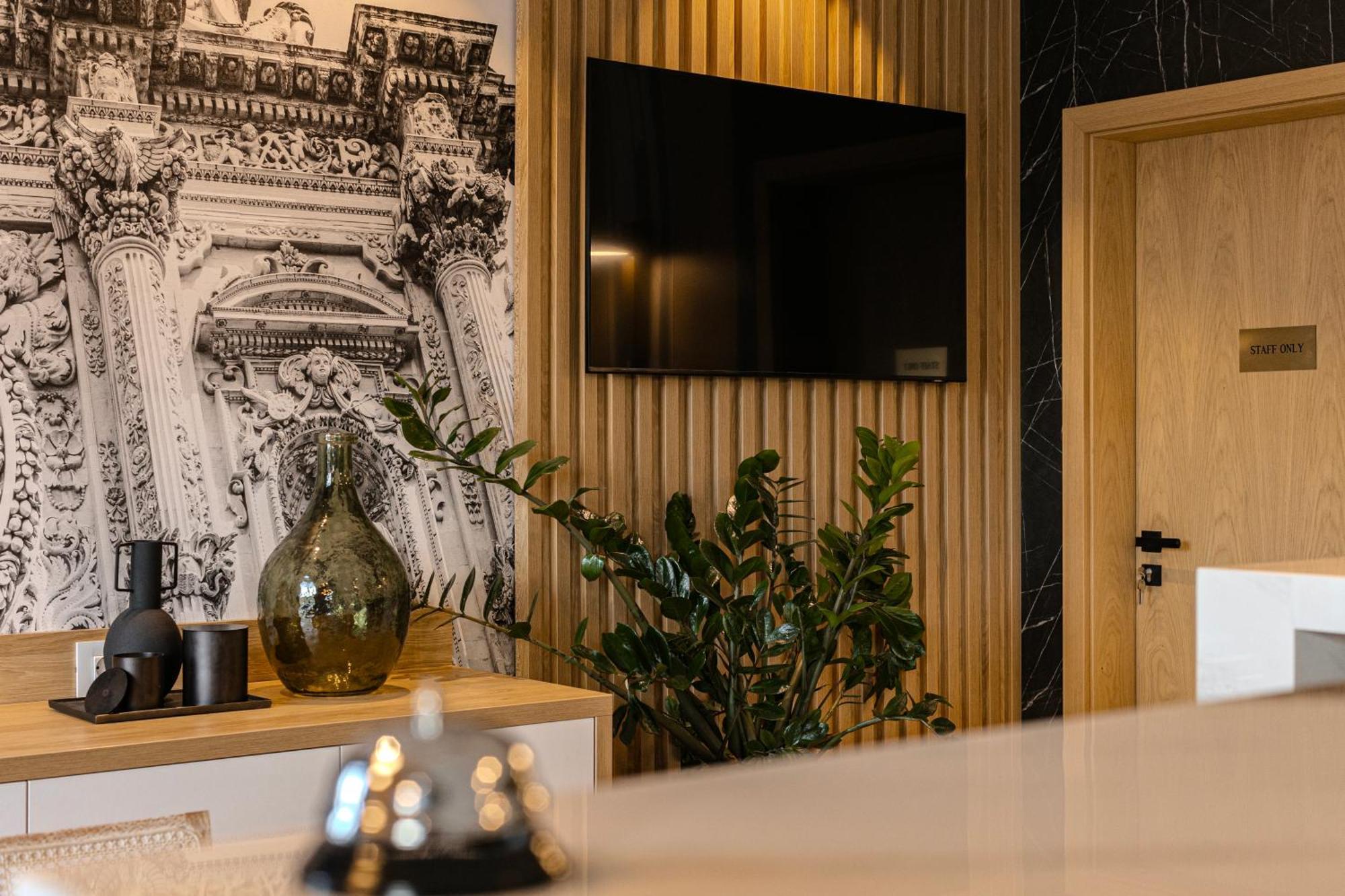 Hotel Branco 티미쇼아라 외부 사진