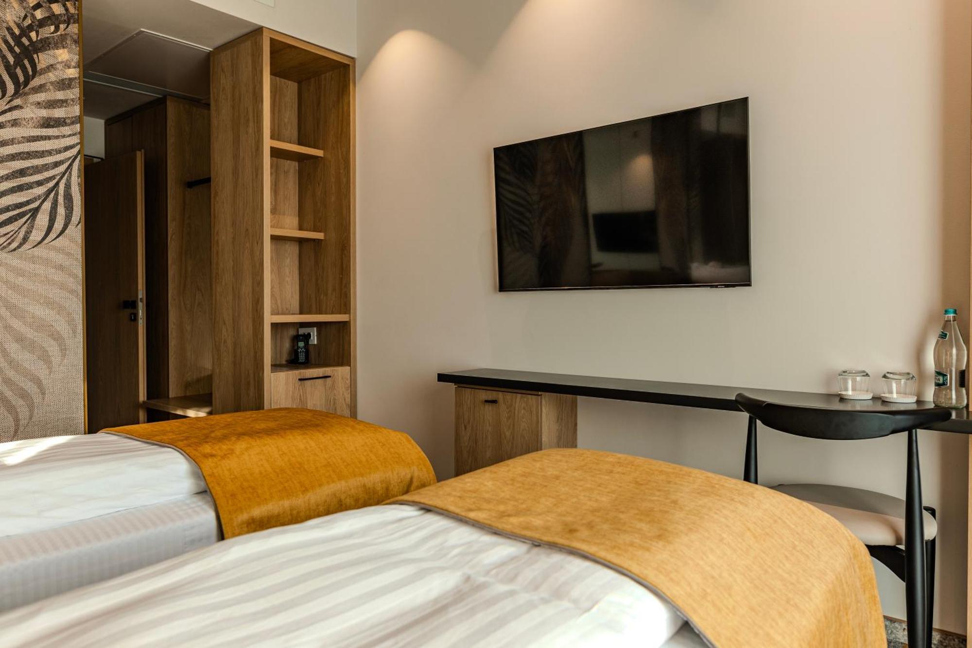 Hotel Branco 티미쇼아라 외부 사진