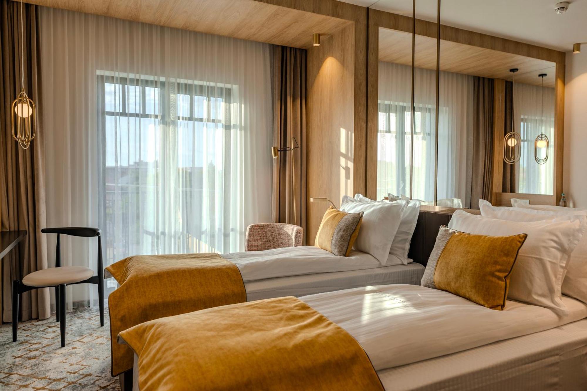 Hotel Branco 티미쇼아라 외부 사진