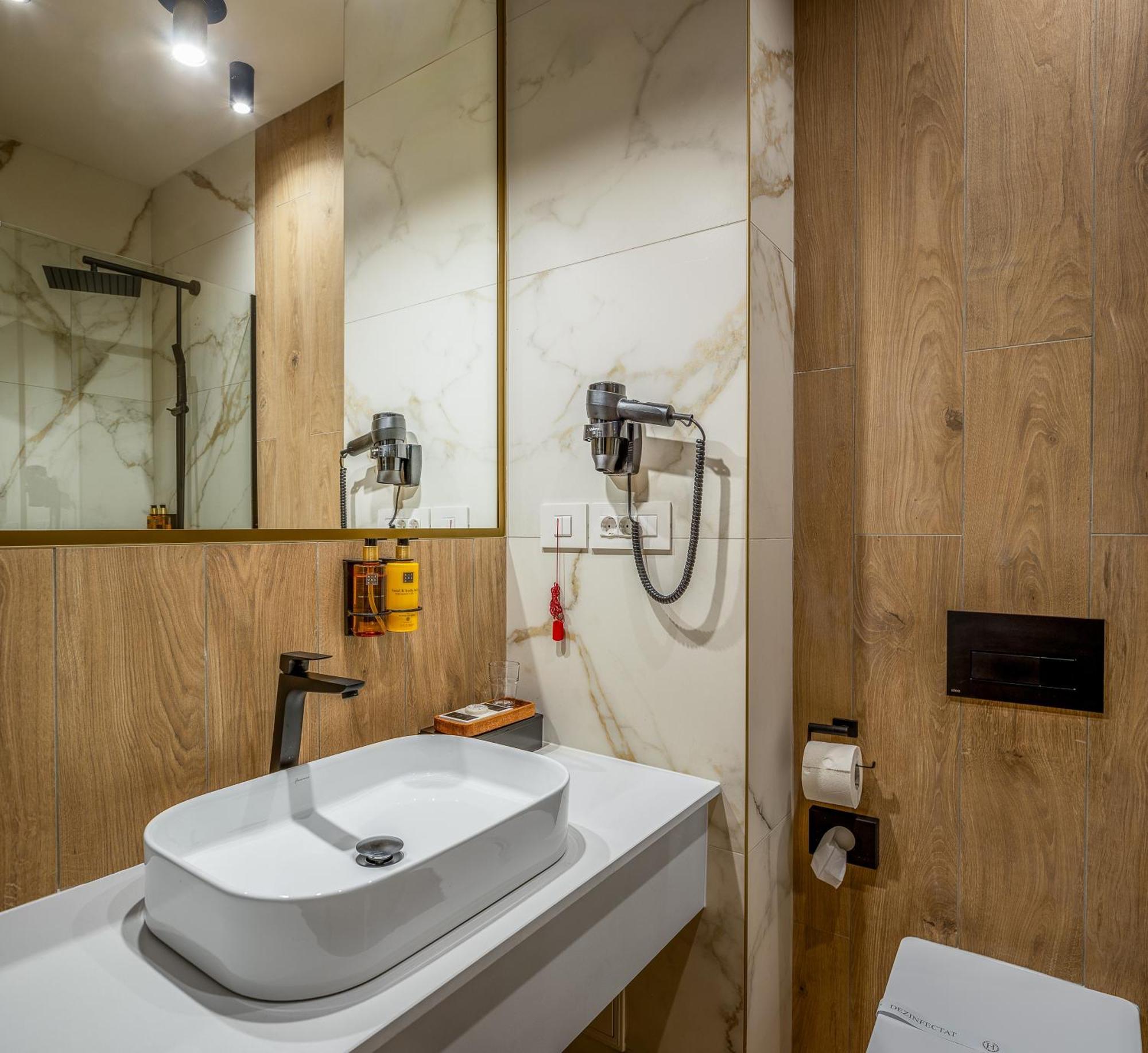 Hotel Branco 티미쇼아라 외부 사진