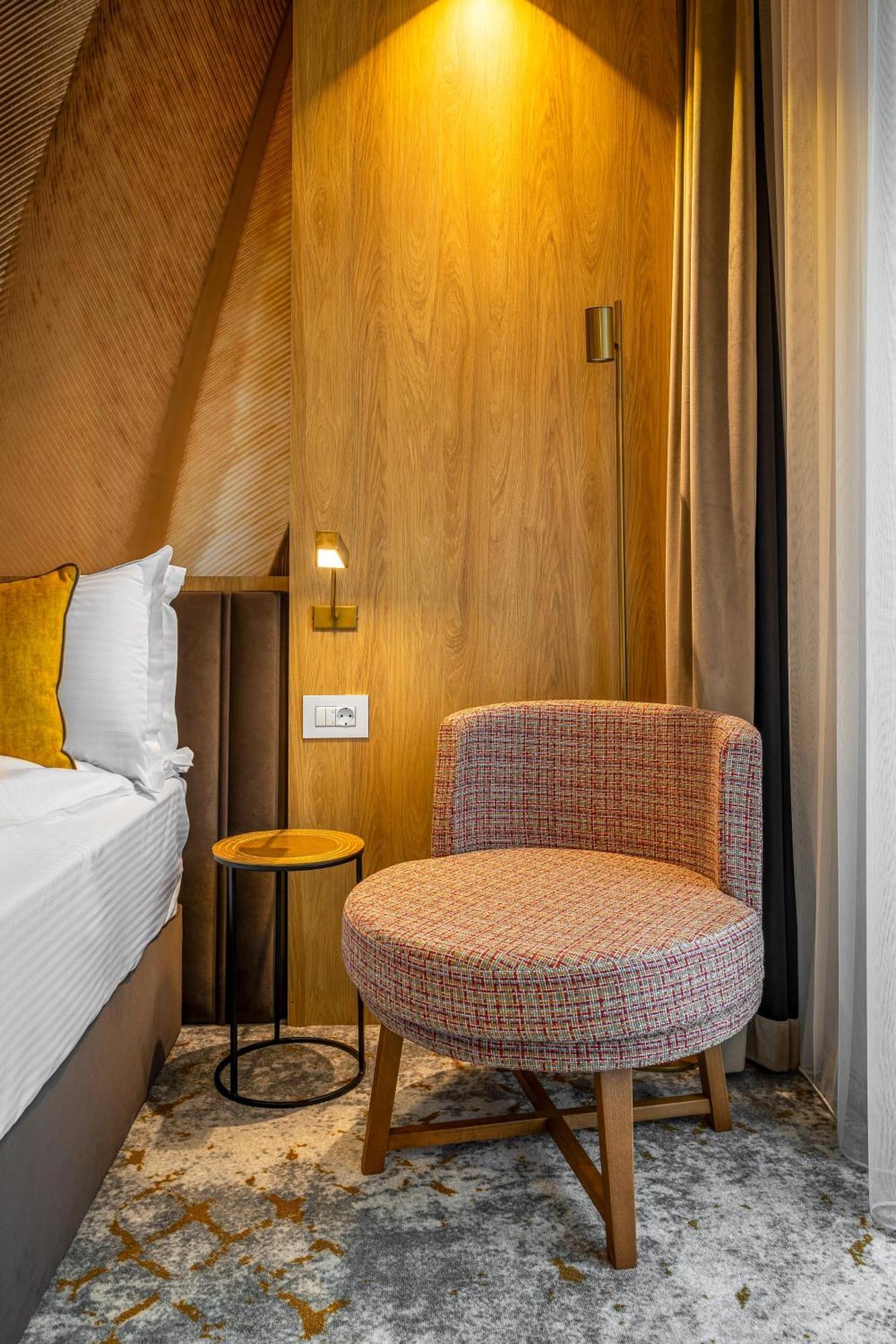 Hotel Branco 티미쇼아라 외부 사진